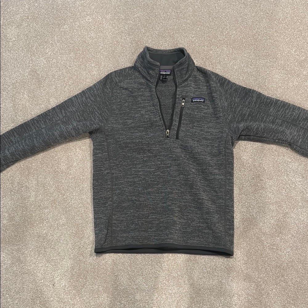 Patagonia Men's Gray Quarter Zip Sweater Small